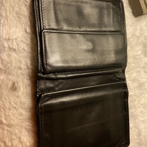 Prada Wallet with coin purse - Picture 4 of 14